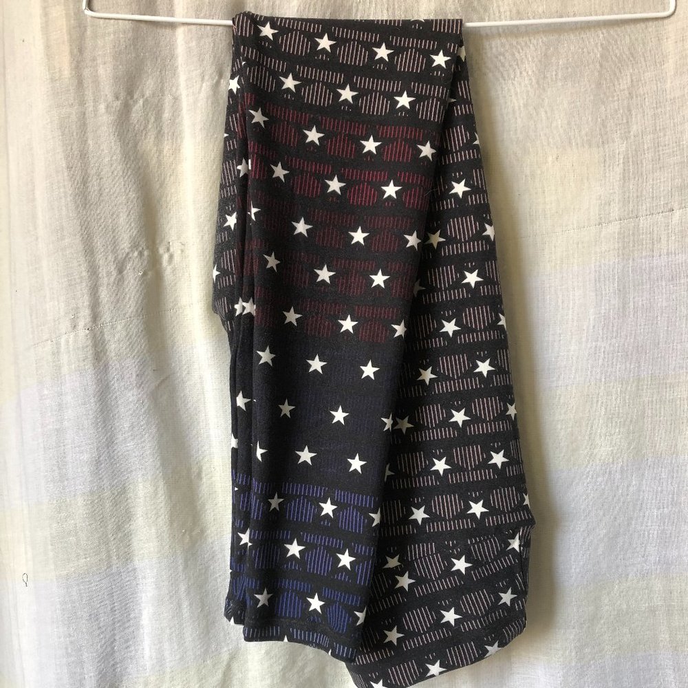 OS LuLaRoe Leggings - White Stars on Dark Blue
